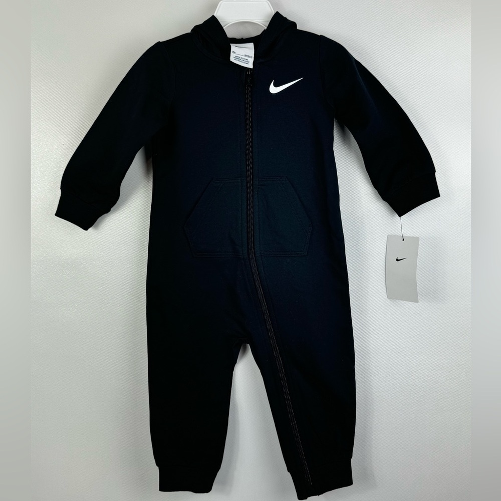 Nike Essentials‎ Baby Hooded Coverall one piece black 18 months NWT